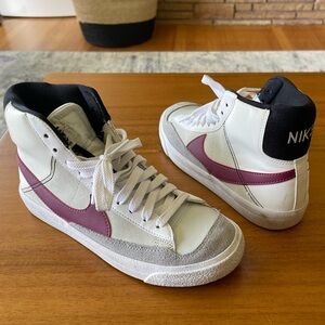 Nike Blazers Mid Size 4Y